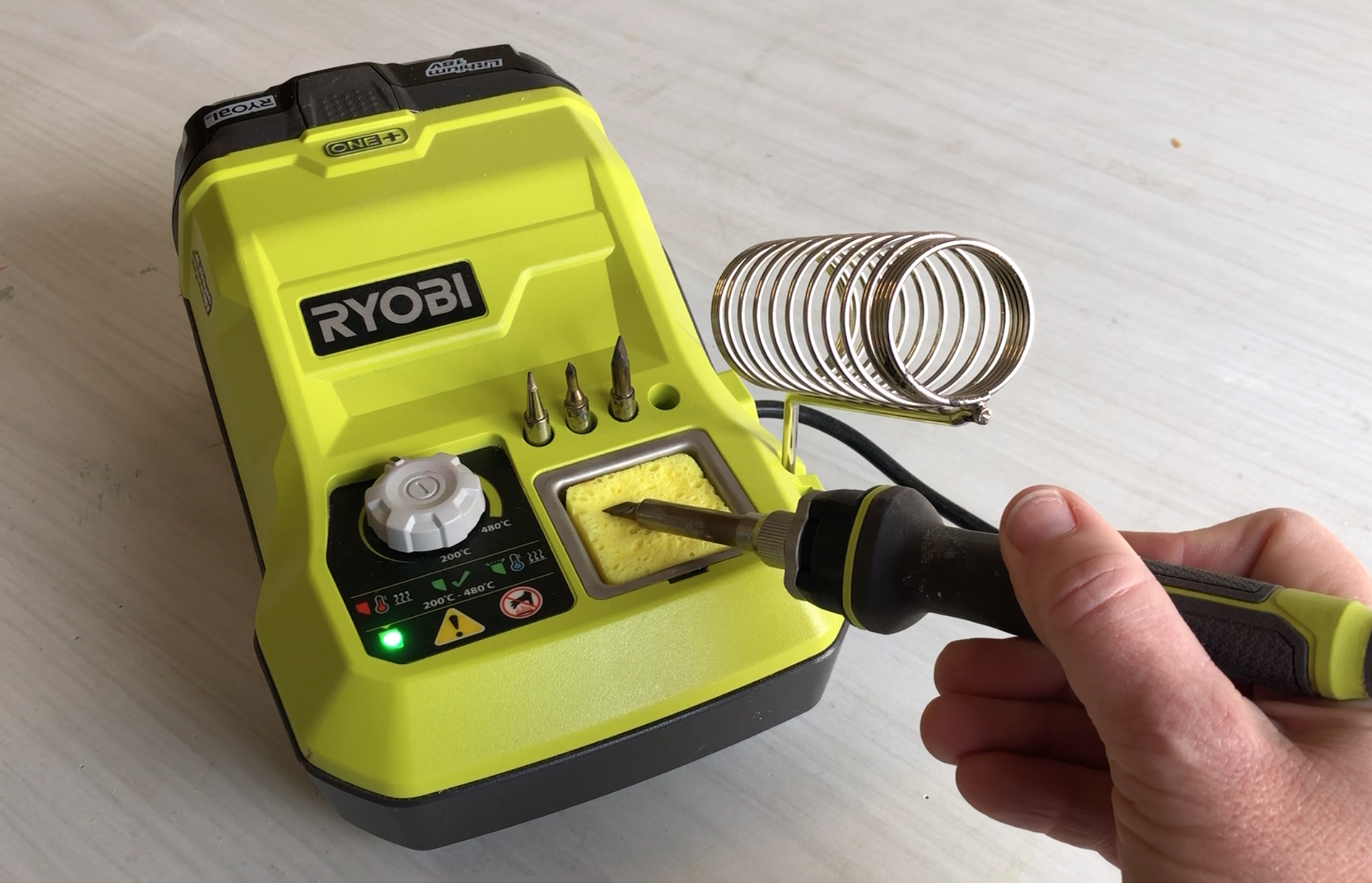 Setting up a Ryobi soldering station